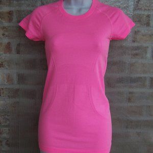 LULULEMON Swiftly Tech Short Sleeve T Sz 4